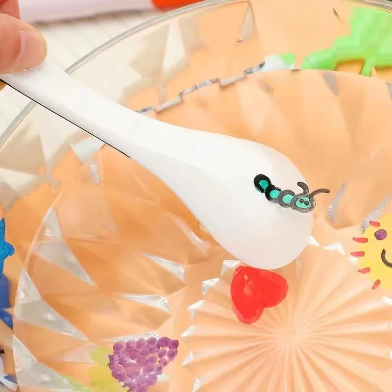 Magic Floating Water Pen - Reusable Water Drawing Set with Floating Ink Technology